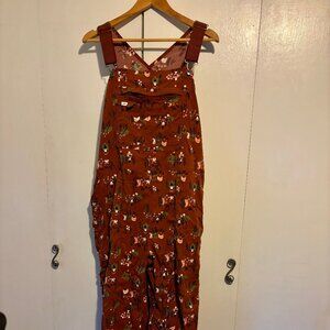 Duluth Trading Co Heirloom Garden Overalls, Gnomes in red, XXL